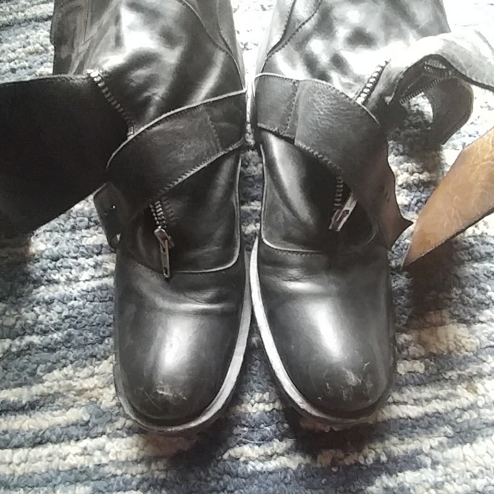 Italian boots - Picture 4 of 8
